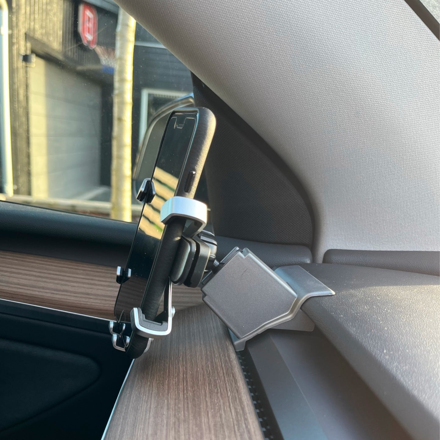 Tesla Model 3 / Model Y Holder for Phone