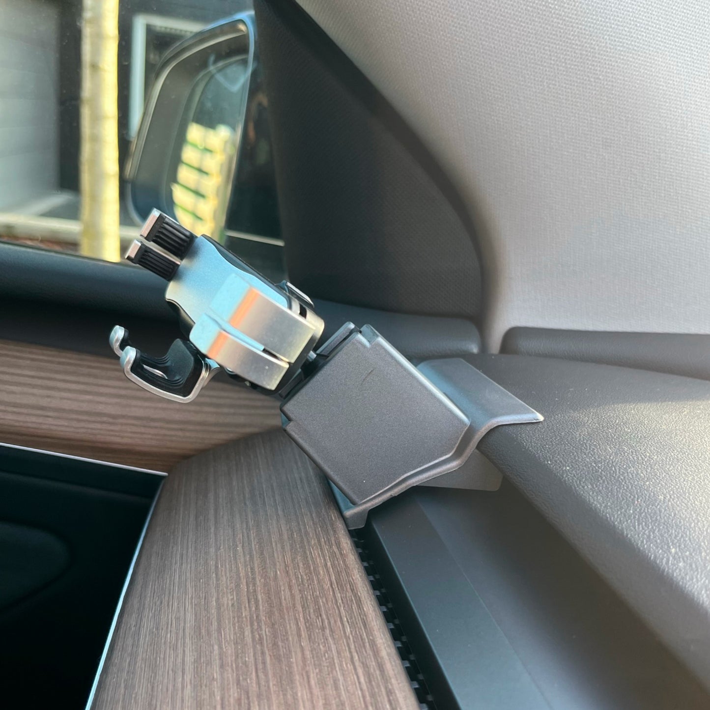 Tesla Model 3 / Model Y Holder for Phone